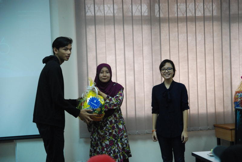 366 DSC 6052